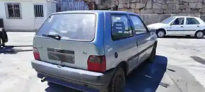 Sloopvoertuig fiat uno (146) 1.0 i.e. pink / 45 i.e. van het jaar 1993 aangedreven 