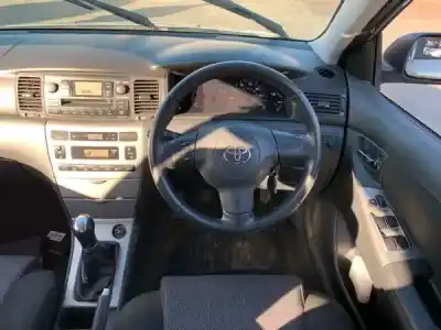Veículo de Sucata toyota corolla sedán (_e12_) 1.6 vvt-i (zze121_) do ano 2006 alimentado 3zz-fe
