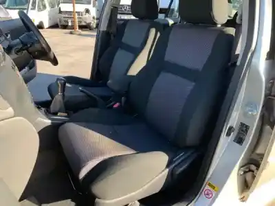 Veículo de Sucata toyota corolla sedán (_e12_) 1.6 vvt-i (zze121_) do ano 2006 alimentado 3zz-fe