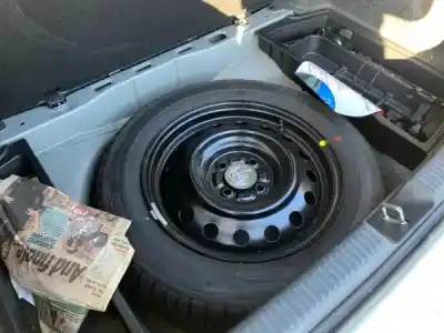 Veículo de Sucata toyota corolla sedán (_e12_) 1.6 vvt-i (zze121_) do ano 2006 alimentado 3zz-fe