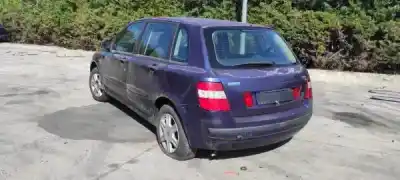 Veicolo di demolizione fiat stilo (192) 1.2 16v dell'anno 2002 alimentato 188 a5.000