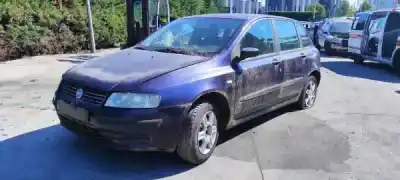 Veicolo di demolizione fiat stilo (192) 1.2 16v dell'anno 2002 alimentato 188 a5.000