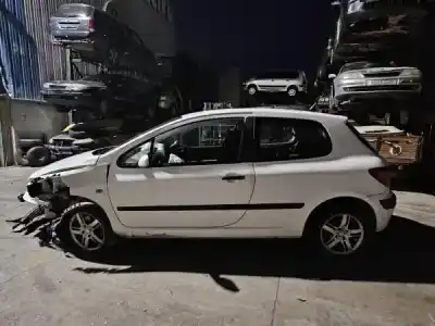Veículo de Sucata peugeot 307 (3a/c) 1.4 hdi do ano 2006 alimentado 8hz (dv4td)