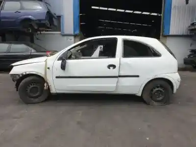 Sloopvoertuig opel corsa c 1.3 16v cdti cat (z 13 dt / ln9) van het jaar 2005 aangedreven 