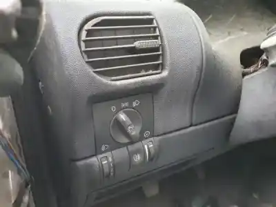 Sloopvoertuig opel corsa c 1.3 16v cdti cat (z 13 dt / ln9) van het jaar 2005 aangedreven 