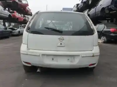 Sloopvoertuig opel corsa c 1.3 16v cdti cat (z 13 dt / ln9) van het jaar 2005 aangedreven 