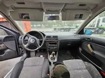 Veículo de Sucata volkswagen bora 1j2 1.9 tdi do ano 2005 alimentado ajm