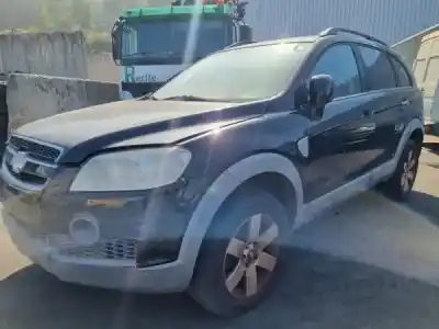 Scrapping Vehicle CHEVROLET CAPTIVA (C100, C140) 2.0 D 4WD of the year 2008 powered LLW