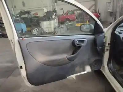 Veículo de Sucata opel corsa c 1.3 16v cdti cat (z 13 dt / ln9) do ano 2004 alimentado z 13 dt