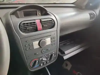 Veículo de Sucata opel corsa c 1.3 16v cdti cat (z 13 dt / ln9) do ano 2004 alimentado z 13 dt