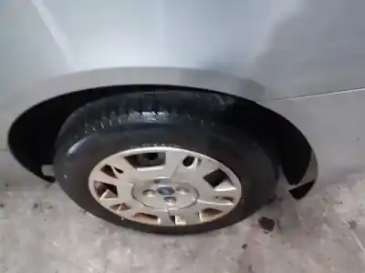 Véhicule à la ferraille fiat stilo multi wagon (192_) 1.9 jtd de l'année 2004 alimenté 192 a1.000