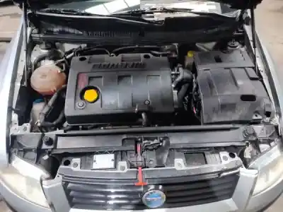 Véhicule à la ferraille fiat stilo multi wagon (192_) 1.9 jtd de l'année 2004 alimenté 192 a1.000