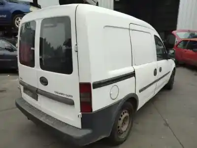 Veículo de Sucata opel combo tour 1.3 cdti 16v do ano 2005 alimentado z 13 dt