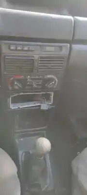 Veículo de Sucata fiat uno (146) 1.0 i.e. pink / 45 i.e. do ano 1993 alimentado 