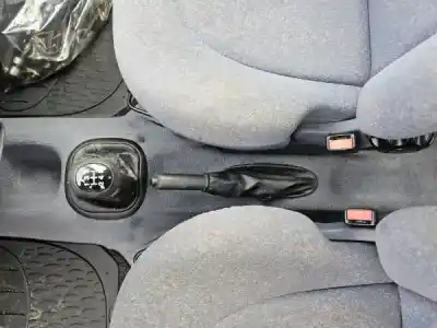 Véhicule à la ferraille ford ka (rb_) 1.3 i de l'année 1997 alimenté 0