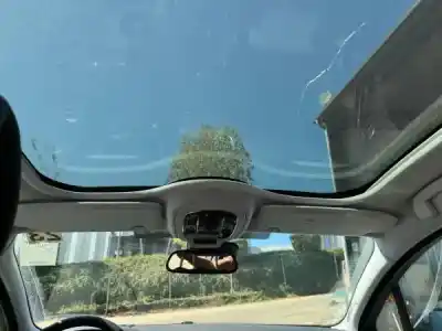 Véhicule à la ferraille peugeot 508 sw i (8e_) 2.2 hdi de l'année 2012 alimenté 4hl (dw12c)