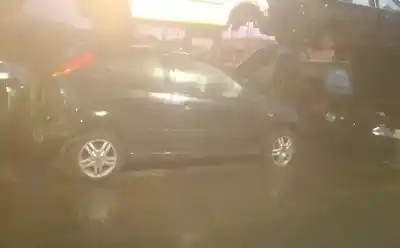 Здавання транспортного засобу ford focus (daw, dbw) 1.8 turbo di / tddi року 0 потужний 