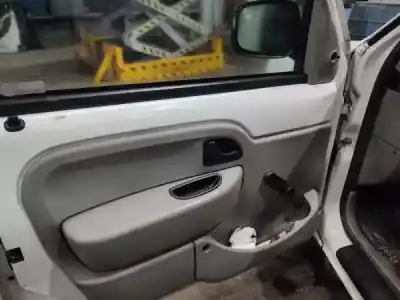 Scrapping Vehicle renault kangoo express (fc0/1_) d 65 1.9 (fc0e fc02 fc0j fc0n) of the year 2003 powered f8q 632