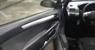 Здавання транспортного засобу opel astra h gtc (a04) 1.3 cdti (l08) року 0 потужний z 13 dth