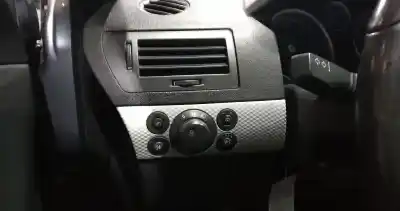 Здавання транспортного засобу opel astra h gtc (a04) 1.3 cdti (l08) року 0 потужний z 13 dth