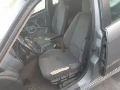 Veículo de Sucata bmw 3 (e36) 325 td do ano 2004 alimentado m51 d25 (256t1)