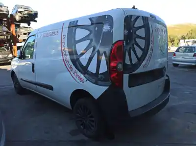 Veículo de Sucata fiat doblo cargo (263_) 1.6 d multijet do ano 2011 alimentado 198 a3.000