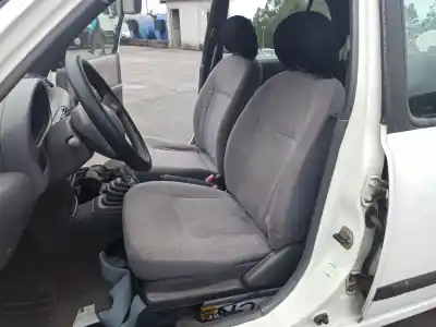 Hurda Aracı nissan micra ii (k11) 1.0 i 16v yılın 1993 güçlü cg10de