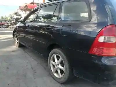 Veículo de Sucata toyota corolla sedán (_e12_) 1.6 vvt-i (zze121_) do ano 2003 alimentado 3zz-fe