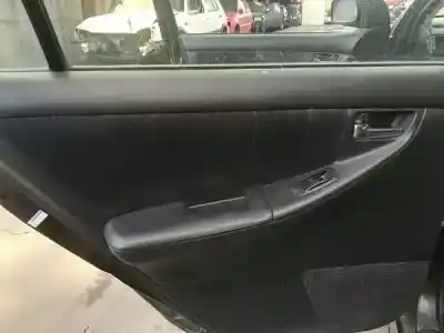 Veículo de Sucata toyota corolla sedán (_e12_) 1.6 vvt-i (zze121_) do ano 2003 alimentado 3zz-fe