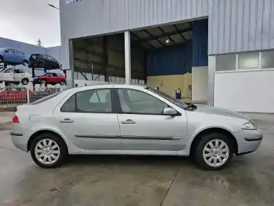 Veículo de Sucata renault laguna ii bg0 1_ 1.9 dci bg08. bg0g do ano 2002 alimentado 