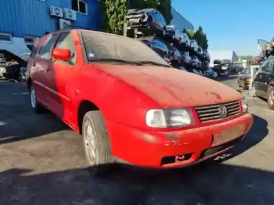 Veículo de Sucata volkswagen polo variant (6v5) 60 1.4 do ano 1998 alimentado aex