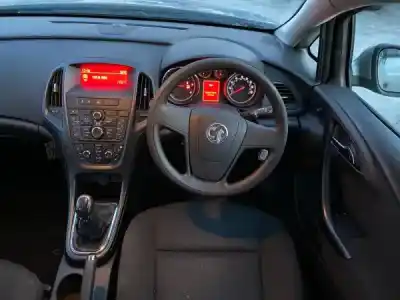 Здавання транспортного засобу opel astra j (p10) 1.3 cdti (68) року 2011 потужний a 13 dte