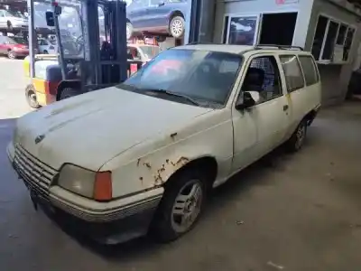 Veículo de Sucata opel kadett e (t85) 1.7 d (c19. d19) do ano 1990 alimentado 17 d