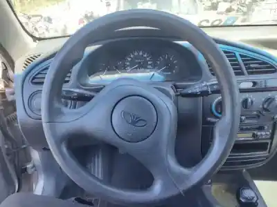 Veículo de Sucata daewoo lanos (klat) 1.3 do ano 1999 alimentado l13(82cul4)