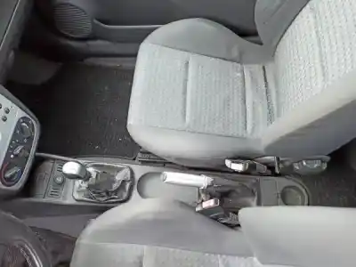 Здавання транспортного засобу opel corsa c (x01) 1.2 (f08 f68) року 0 потужний z 12 xe