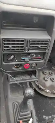 Veículo de Sucata peugeot 106 i (1a, 1c) 1.0 do ano 1998 alimentado 