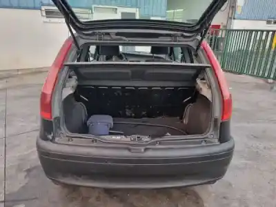 Scrapping Vehicle fiat punto (176_) 60 1.2 (176ap 176ar 176aq 176bb) of the year 2000 powered 