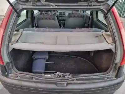 Scrapping Vehicle fiat punto (176_) 60 1.2 (176ap 176ar 176aq 176bb) of the year 2000 powered 