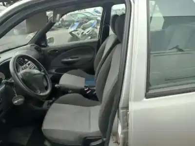 Здавання транспортного засобу ford fiesta iv (ja_, jb_) 1.25 i 16v gasolina 1998 5p року 2001 потужний 