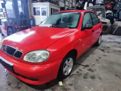 Veículo de Sucata DAEWOO LANOS (KLAT) 1.3 do ano 2000 alimentado 