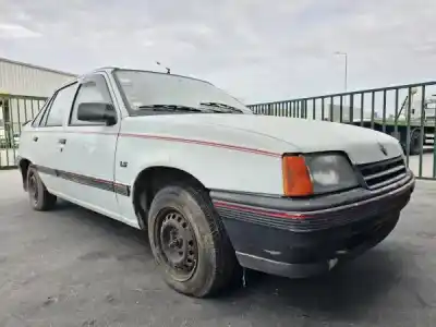Sloopvoertuig opel kadett e (t85) 1.3 s (c19. d19) van het jaar 1989 aangedreven 13 s