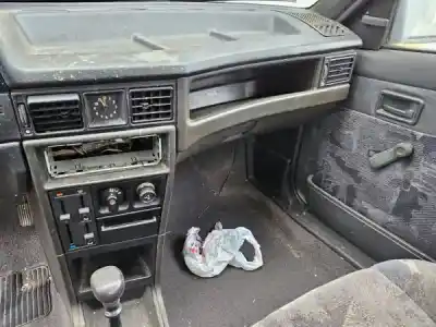 Sloopvoertuig opel kadett e (t85) 1.3 s (c19. d19) van het jaar 1989 aangedreven 13 s