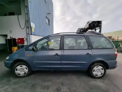 Veículo de Sucata ford galaxy i (wgr) 1.9 tdi do ano 1996 alimentado 