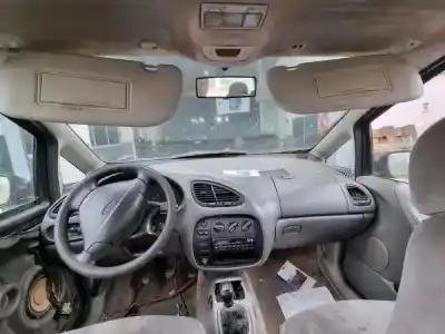 Veículo de Sucata ford galaxy i (wgr) 1.9 tdi do ano 1996 alimentado 