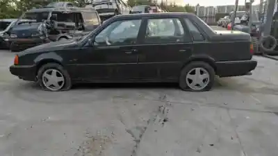 Veicolo di demolizione volvo 460 (464) 1.7 dell'anno 1990 alimentato b 18 ft