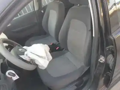 Sloopvoertuig skoda fabia (6y2/6y3) 1.2 12v van het jaar 0 aangedreven 