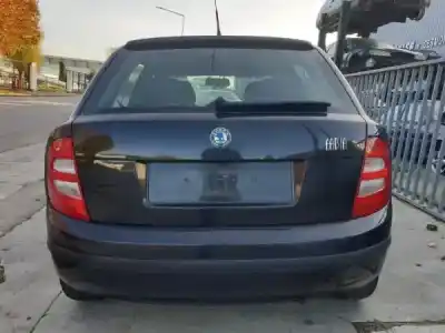 Sloopvoertuig skoda fabia (6y2/6y3) 1.2 12v van het jaar 0 aangedreven 