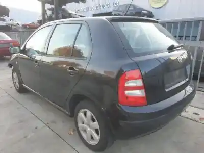 Sloopvoertuig skoda fabia (6y2/6y3) 1.2 12v van het jaar 0 aangedreven 