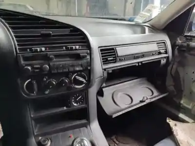 Veículo de Sucata bmw 3 touring (e36) 318 tds do ano 1995 alimentado m41 d17 (174t1)