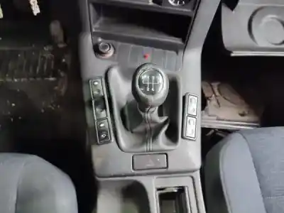 Veículo de Sucata bmw 3 touring (e36) 318 tds do ano 1995 alimentado m41 d17 (174t1)